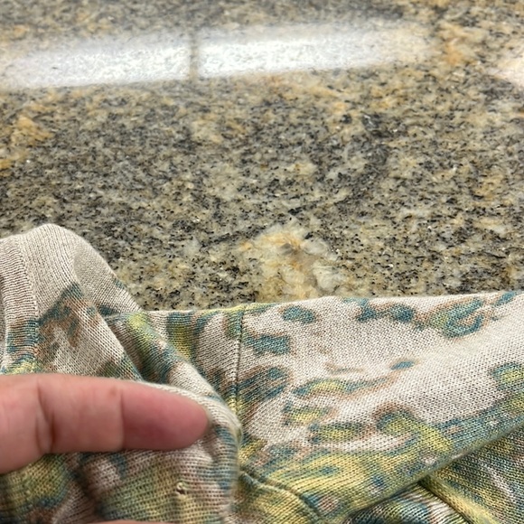 J Jill woman’s 3/4 sleeve tunic style top Paisley tan green Silk Cotton Cashmere - Picture 9 of 12